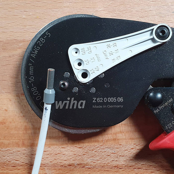 Zaciskarka do kabli Wiha 41246