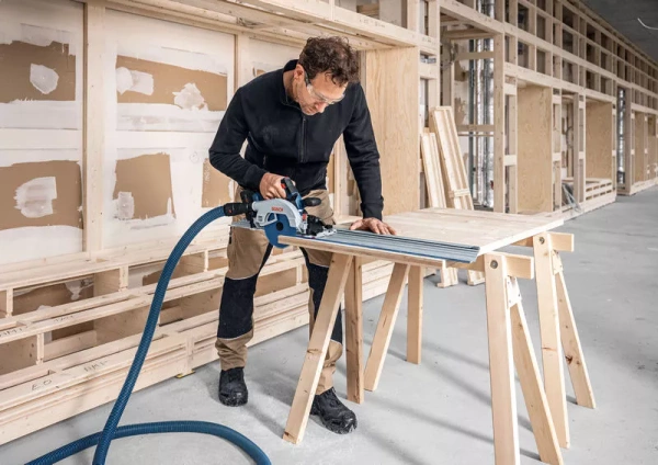 Pilarka tarczowa Bosch 18V-57-2 GX 06016C1000