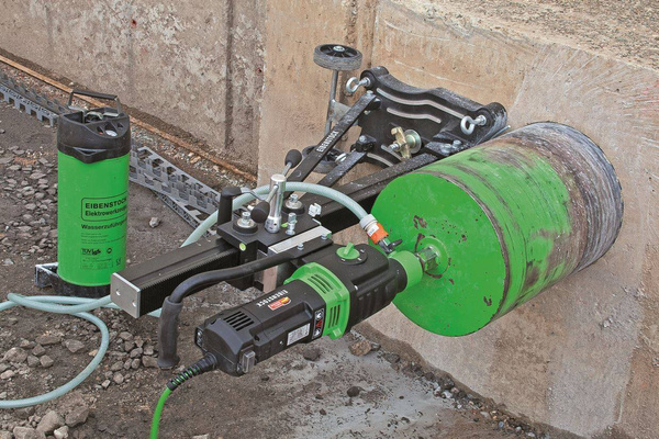 Wiertnica diamentowa Eibenstock DBE 352/3 ze statywem BST 352 V