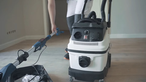 Szlifierka do gipsu Dedra DED6607 z odkurzaczem DED6607