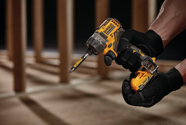 Wkrętarka Dewalt DCF601N