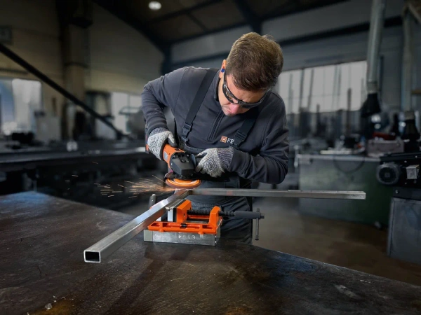 Szlifierka kątowa Fein CCG 18-125-12 AS (71221661000)