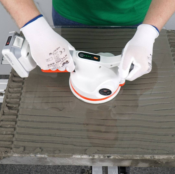 Akumulatorowa przyssawka wibracyjna Distar PowerFix VIBRO 21V 2Ah 89568442154