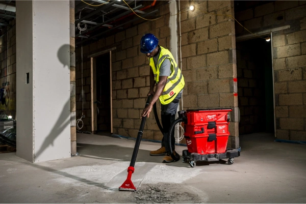 Odkurzacz akumulatorowy Milwaukee M18 FVC23L-0