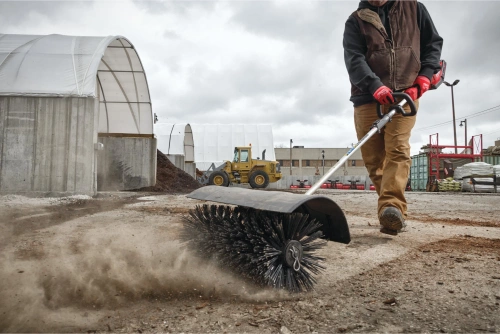 Szczotka druciana z osłoną Milwaukee M18 FOPH-BBA przystawka QUIK-LOK