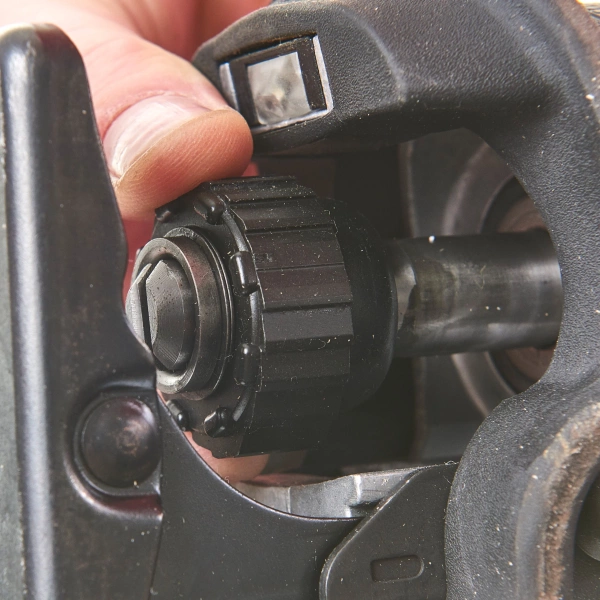 Pilarka szablasta Milwaukee M18 FSX-801C