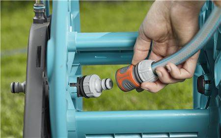 Wózek na wąż Gardena AquaRoll M Easy – zestaw GARDENA 18517-20