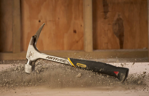 Młotek ciesielski Stanley Fatmax 1-51-937