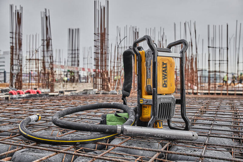 Wibrator do betonu Dewalt DCPS310AG2