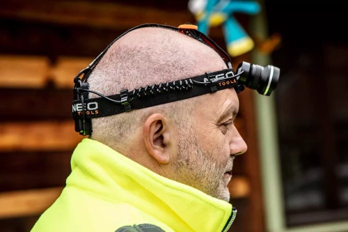 Latarka czołowa Neo Tools CREE R5 400 lm 99-200