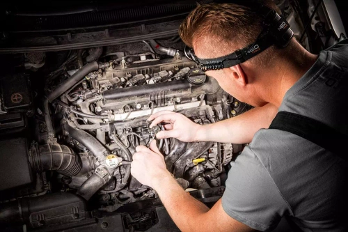 Latarka czołowa Neo Tools CREE R5 400 lm 99-200