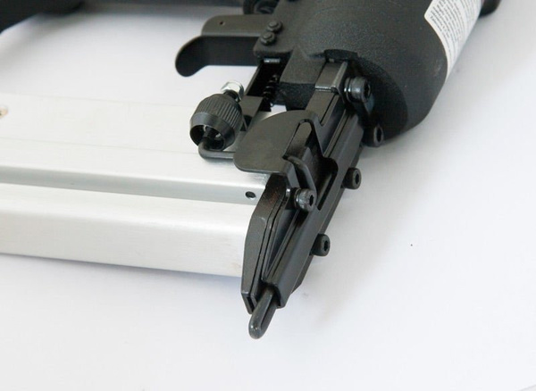 4PRO Sztyfciarka Zszywacz 4PRO2W1