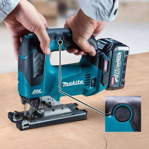 Wyrzynarka Makita JV002GD201