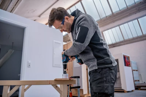 Wiertarko-wkrętarka Bosch GSB 18V-90 C 06019K6103