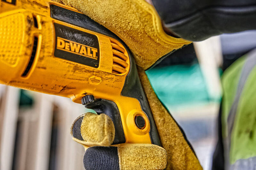 Wiertarka udarowa Dewalt DWD024K