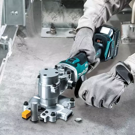 Przecinarka do prętów zbrojeniowych Makita DSC251ZK