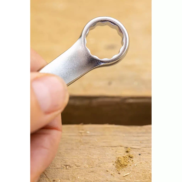 Klucz płasko-oczkowy 9 mm Stanley FMMT13032-0