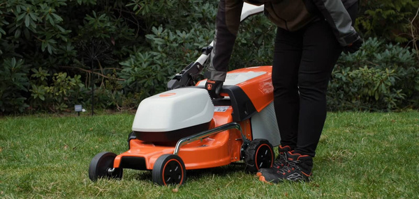 Kosiarka akumulatorowa Stihl RMA 243 WA200111415