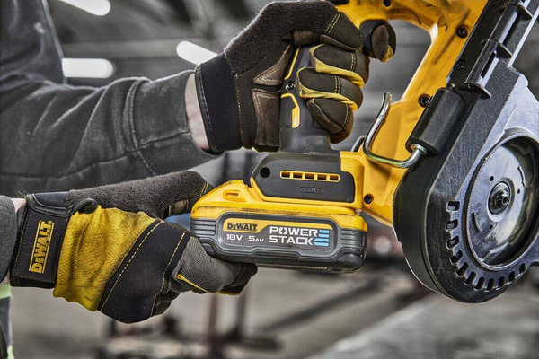 Piła taśmowa Dewalt DCS378N