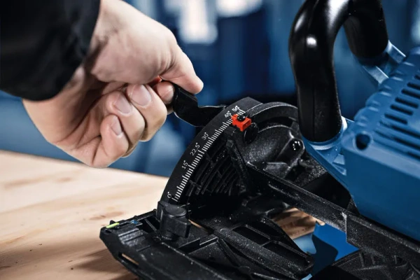 Pilarka tarczowa Bosch EXPERT EXKS18V-68GX (06016B5301)