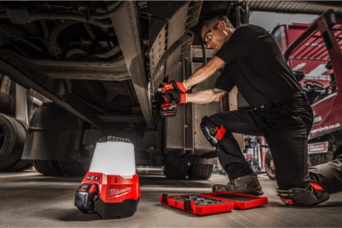 Lampa strefowa Milwaukee M18 TAL-0