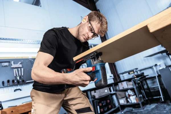 Wyrzynarka Bosch EXPERT EXPERT EXST18V-155S (06015B0100)