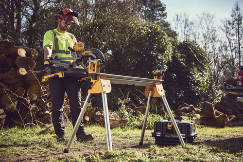 Ukośnica Dewalt DCS727T2