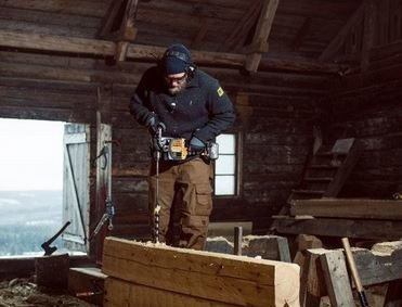 Akumulatorowa wiertarka kątowa DCD460T2-QW DeWalt + 2 x akumulator + ładowarka + walizka