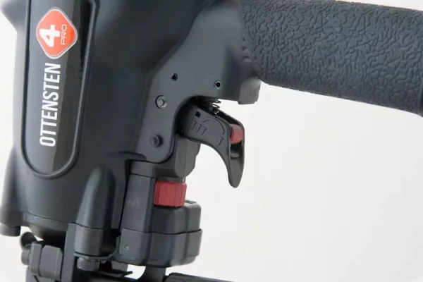 Zszywacz stolarski pneumatyczny na zszywkę typ 14 o dług. 25-50mm 4PRO1450 