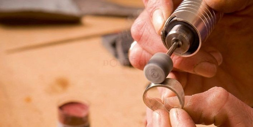 Dremel Fortiflex + Wałek z prostnicą + 21 szt. osprzętu