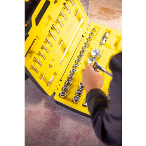 Zestaw kluczy nasadowych Stanley Fatmax FMMT82684-1