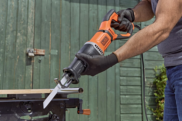 Piła szablasta BES301-QS Black&Decker