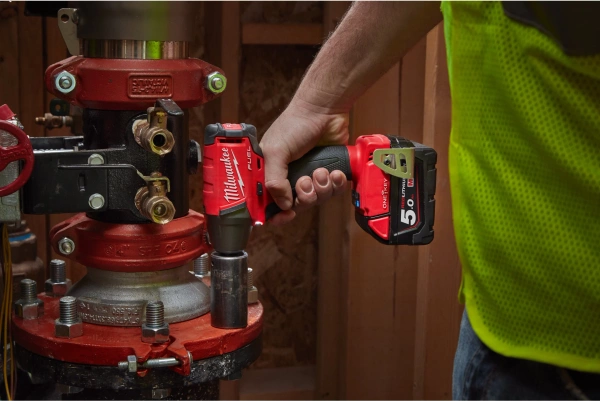 Klucz udarowy Milwaukee M18 ONEIWF12-0X