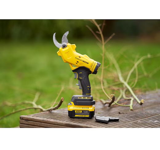 Sekator akumulatorowy Stanley Fatmax SFMCPP32M1