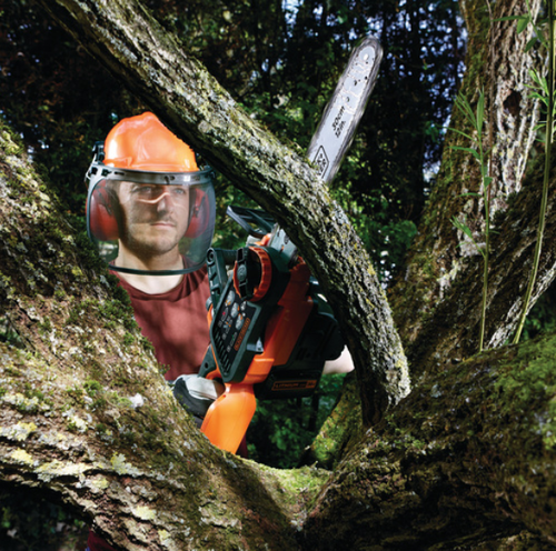 Akumulatorowa pilarka łańcuchowa 30 cm 2,0 Ah GKC3630L20-QW Black&Decker