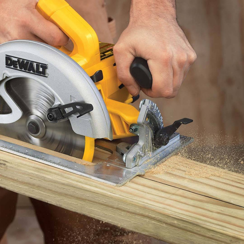 Pilarka tarczowa DeWalt DWE575K