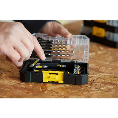 Zestaw bitów i akcesoriów Stanley Fatmax STA88552-XJ