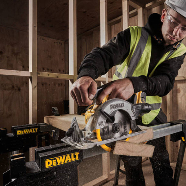 Pilarka tarczowa DeWALT DCS565N