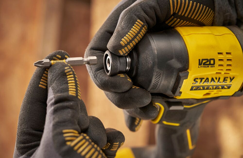 Zakrętarka Stanley Fatmax SFMCF811D1T