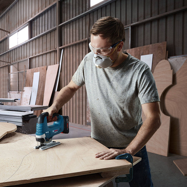 Wyrzynarka Bosch GST 185-LI