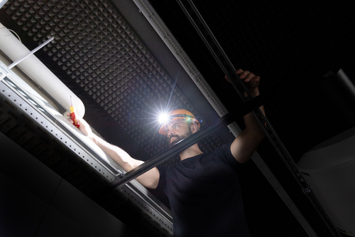 Latarka czołowa z czujnikiem ruchu 500 lm Wiha 45700