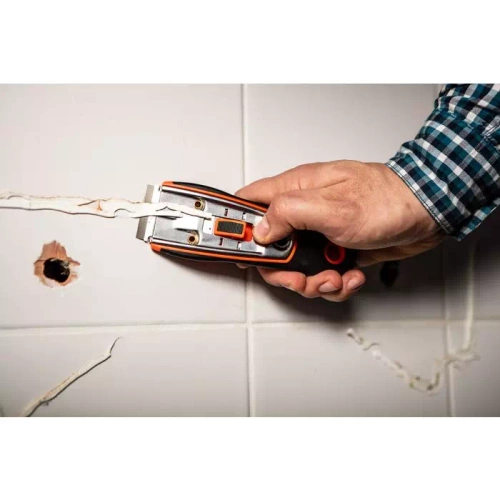 Skrobak z zestawem 5 szt. ostrzy NEO Tools 63-019