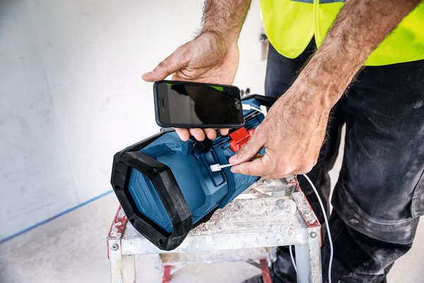 Radio budowlane Bosch GPB18V-3SC 06014A3300