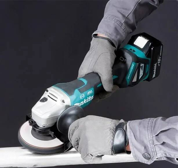 Szlifierka kątowa Makita DGA518ZJU