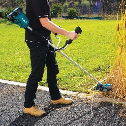 Podkaszarka Makita DUR368AZ akumulatorowa 2x 18V