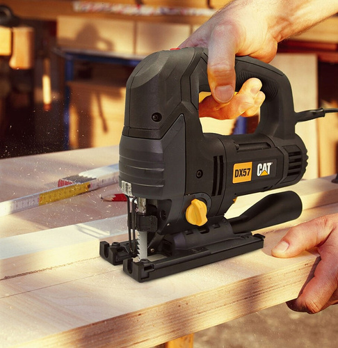 Wyrzynarka CAT DX57