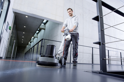 Szorowarka jednotarczowa Karcher BDP 43/400 C (1.291-251.0)