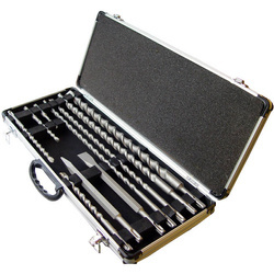 Zestaw dłut i wierteł Makita D-42385 w walizce