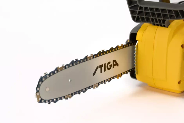 Pilarka łańcuchowa akumulatorowa Stiga CS 300e zestaw