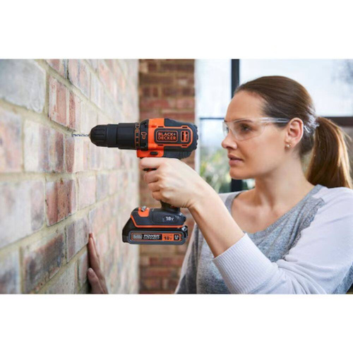 Wiertarko-wkrętarka z udarem Li-Ion 18V Black Decker (BDCHD18-QW)